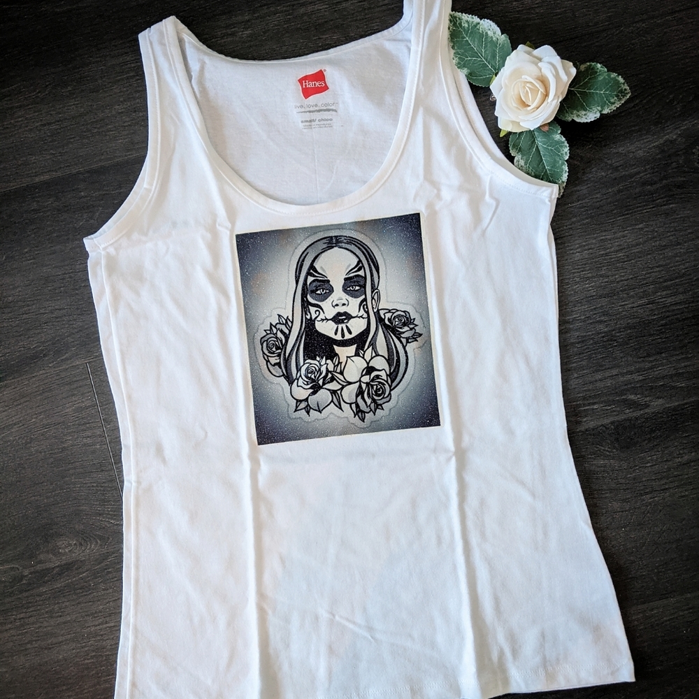 3/$25 Sugar skull tank top Small